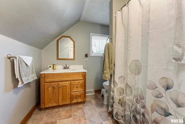 $350,000 | 109 West 6th Street, Wilton, IA 52778