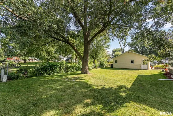 $350,000 | 109 West 6th Street, Wilton, IA 52778