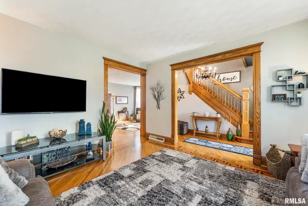 $350,000 | 109 West 6th Street, Wilton, IA 52778