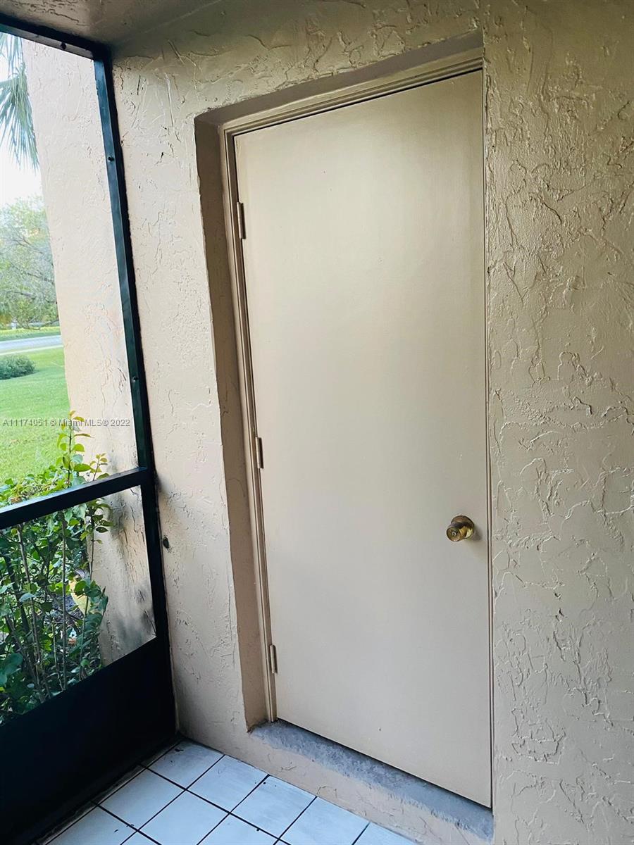 380 Racquet Club Road, Unit 103 Weston, FL 33326 - Photo 24 of 25