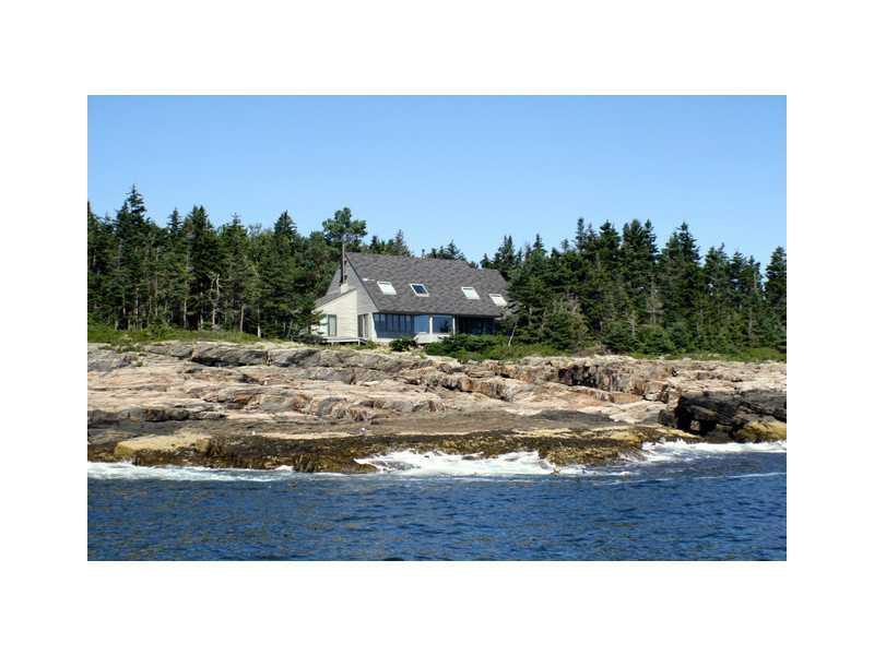 36 Spruce Ledge Road Bailey Island, ME 04003 - Photo 12 of 34 Exterior Front.