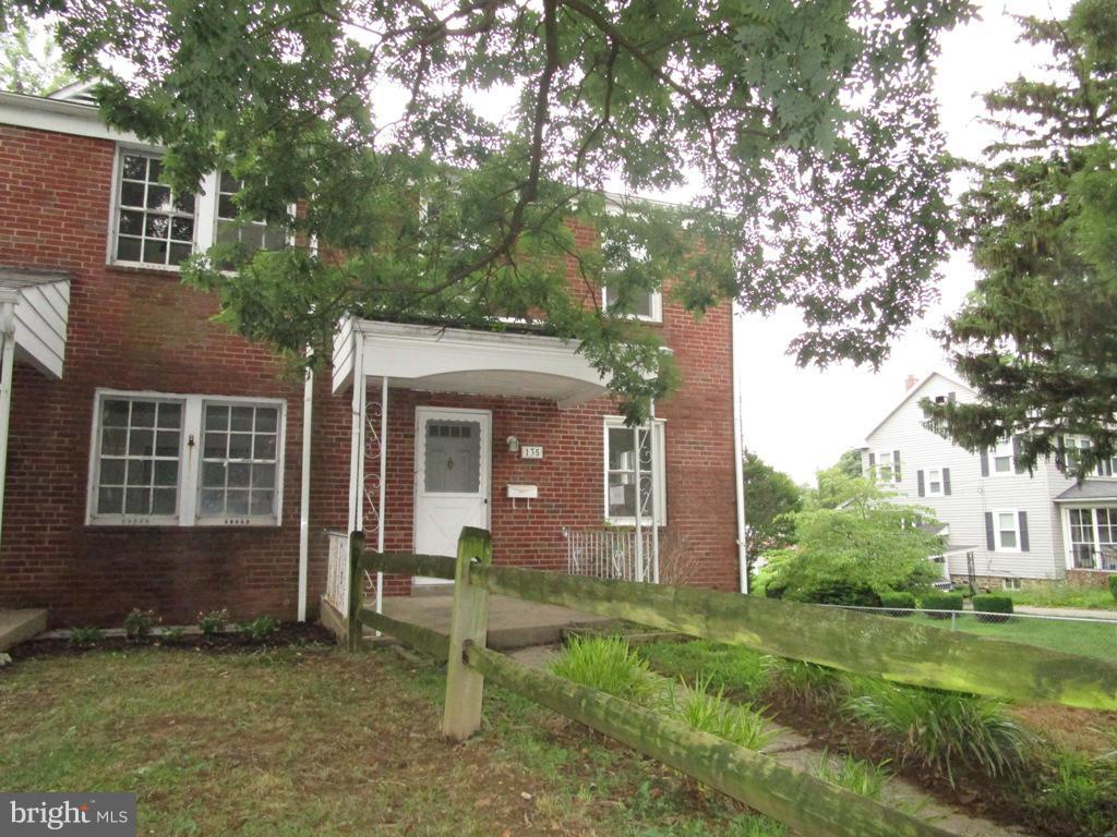 135 Cherrydell Road Catonsville, MD 21228 - Photo 2 of 11 Exterior (General)