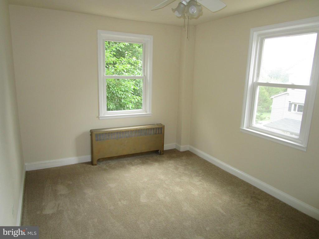 135 Cherrydell Road Catonsville, MD 21228 - Photo 10 of 11 Bedroom