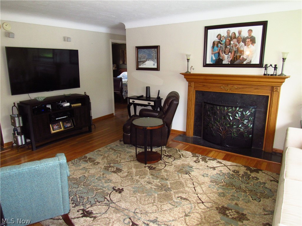 8701 West Pleasant Valley Road Cleveland, OH 44130 - Photo 7 of 27 Gallery Image 7