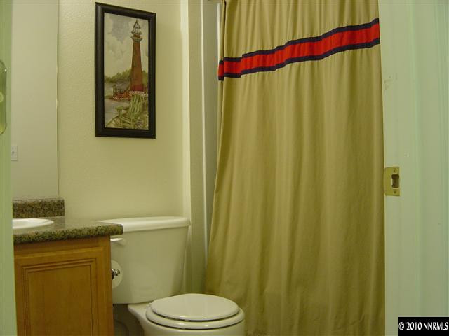 8892 Silverkist Drive Reno, NV 89506 - Photo 8 of 13 Photo 8