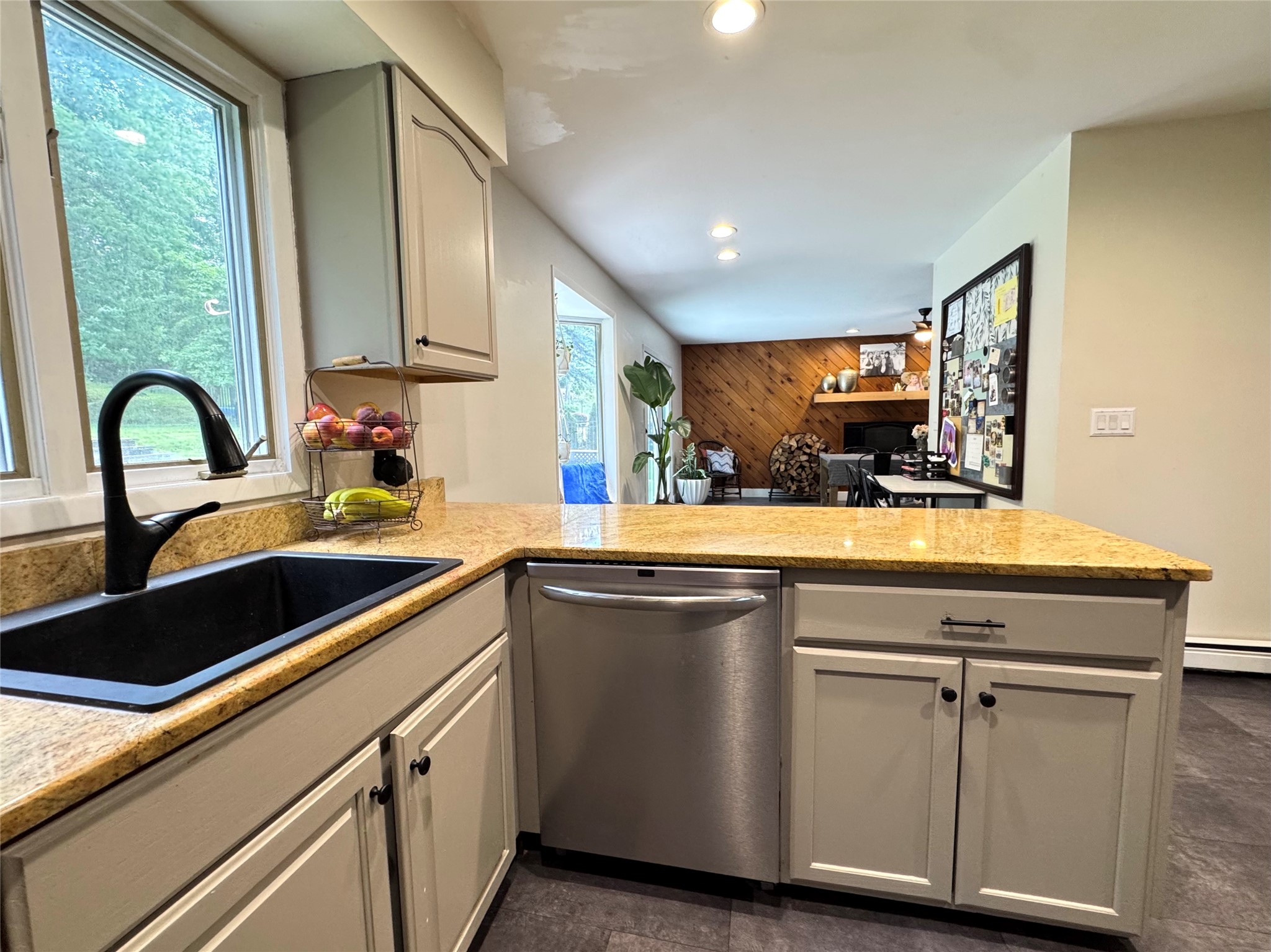 709 Rano Boulevard Vestal, NY 13850 - Photo 15 of 36