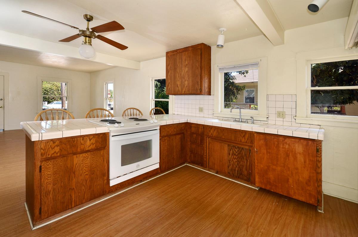 731 Riverside Avenue Santa Cruz, CA 95060 - Photo 13 of 26 Gallery Image 13