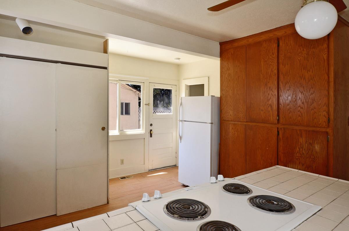 731 Riverside Avenue Santa Cruz, CA 95060 - Photo 14 of 26 Gallery Image 14