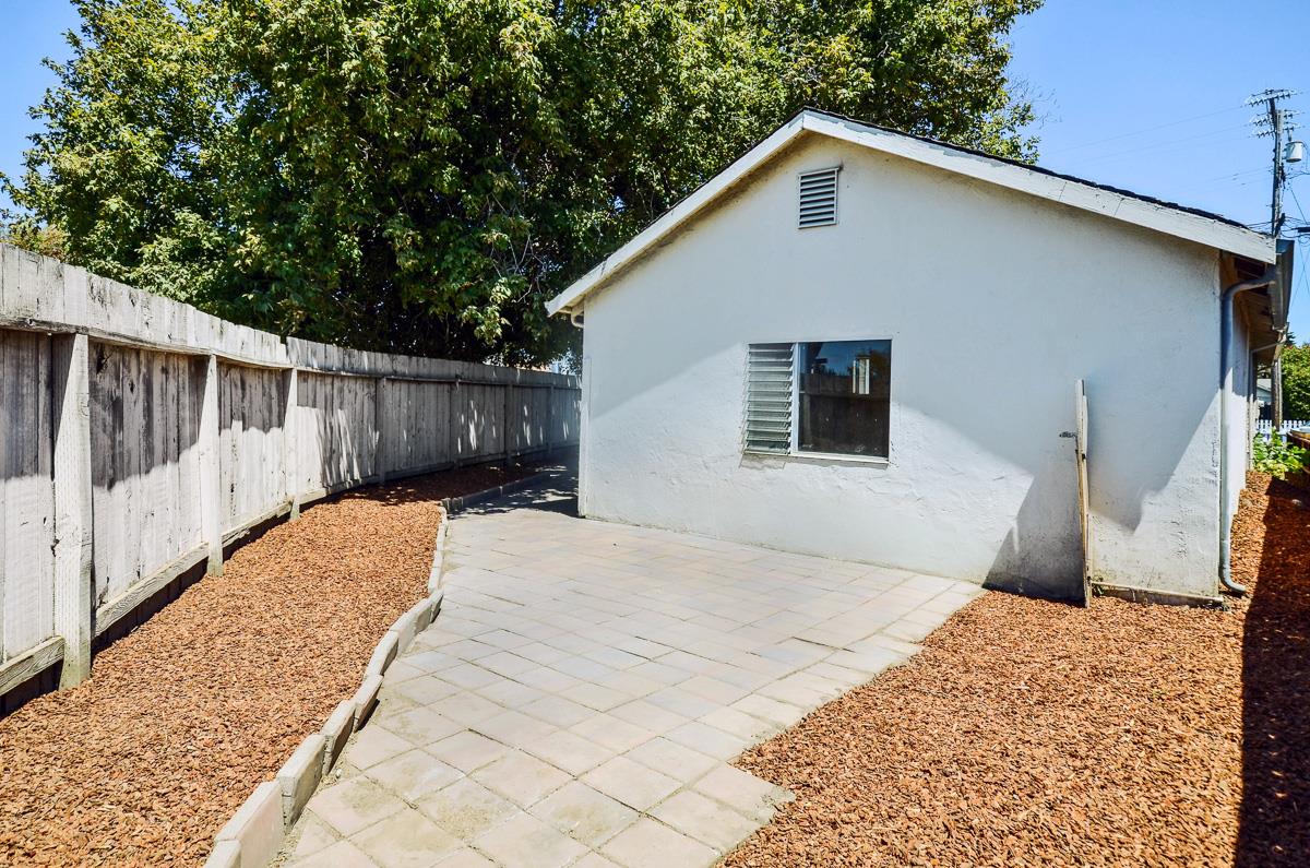 731 Riverside Avenue Santa Cruz, CA 95060 - Photo 22 of 26 Gallery Image 22
