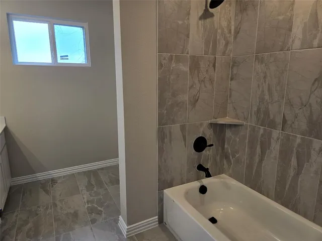 $399,990 | 7220 Bayhill Drive, Rowlett, TX 75088