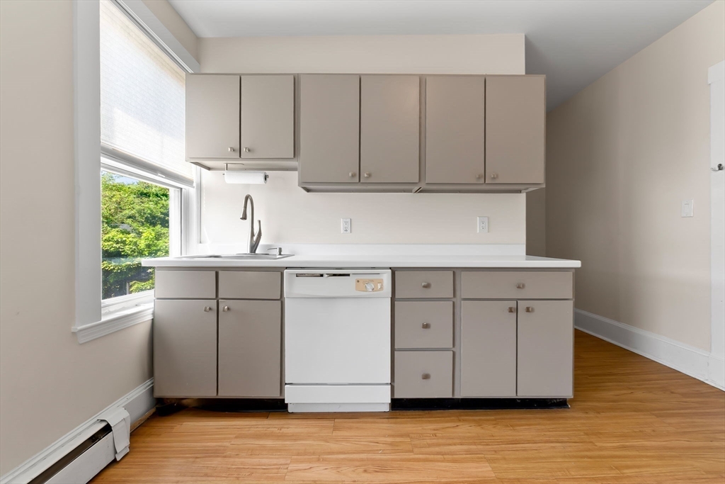 730 Hale Street, Unit 3L Beverly, MA 01915 - Photo 9 of 13