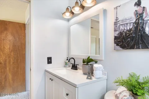 $624,500 | 1704 East Nectarine Avenue, Lompoc, CA 93436