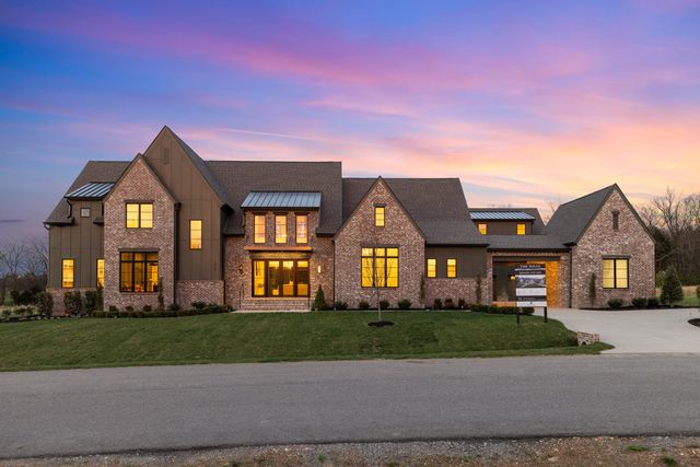 $3,192,000 | 1928 Silver Fox Road, Thompson's Station, TN 37179