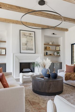 $3,192,000 | 1928 Silver Fox Road, Thompson's Station, TN 37179