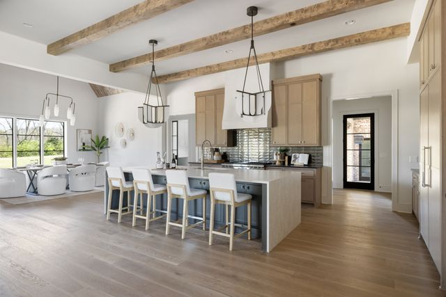 $3,192,000 | 1928 Silver Fox Road, Thompson's Station, TN 37179