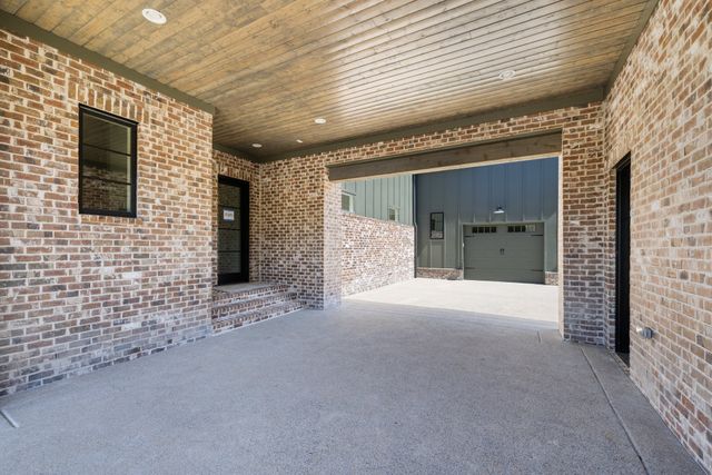 $3,192,000 | 1928 Silver Fox Road, Thompson's Station, TN 37179