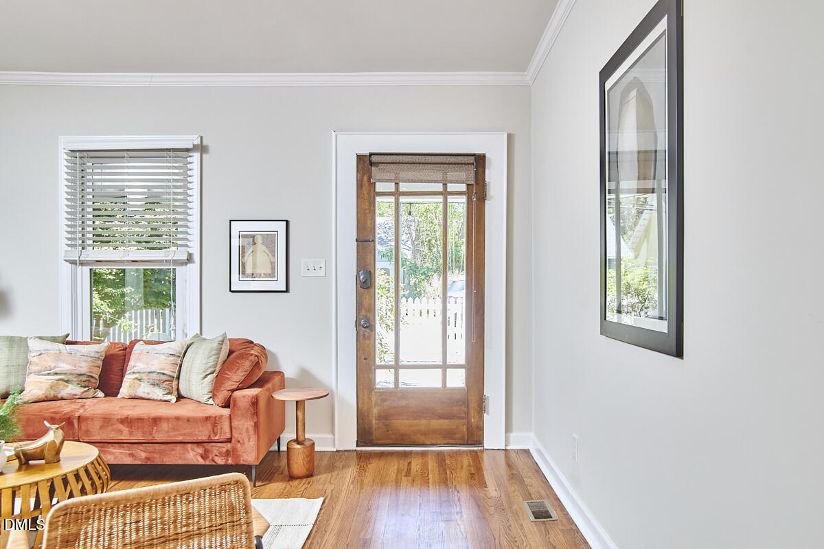 2203 Chapel Hill Road Durham, NC 27707 - Photo 15 of 61