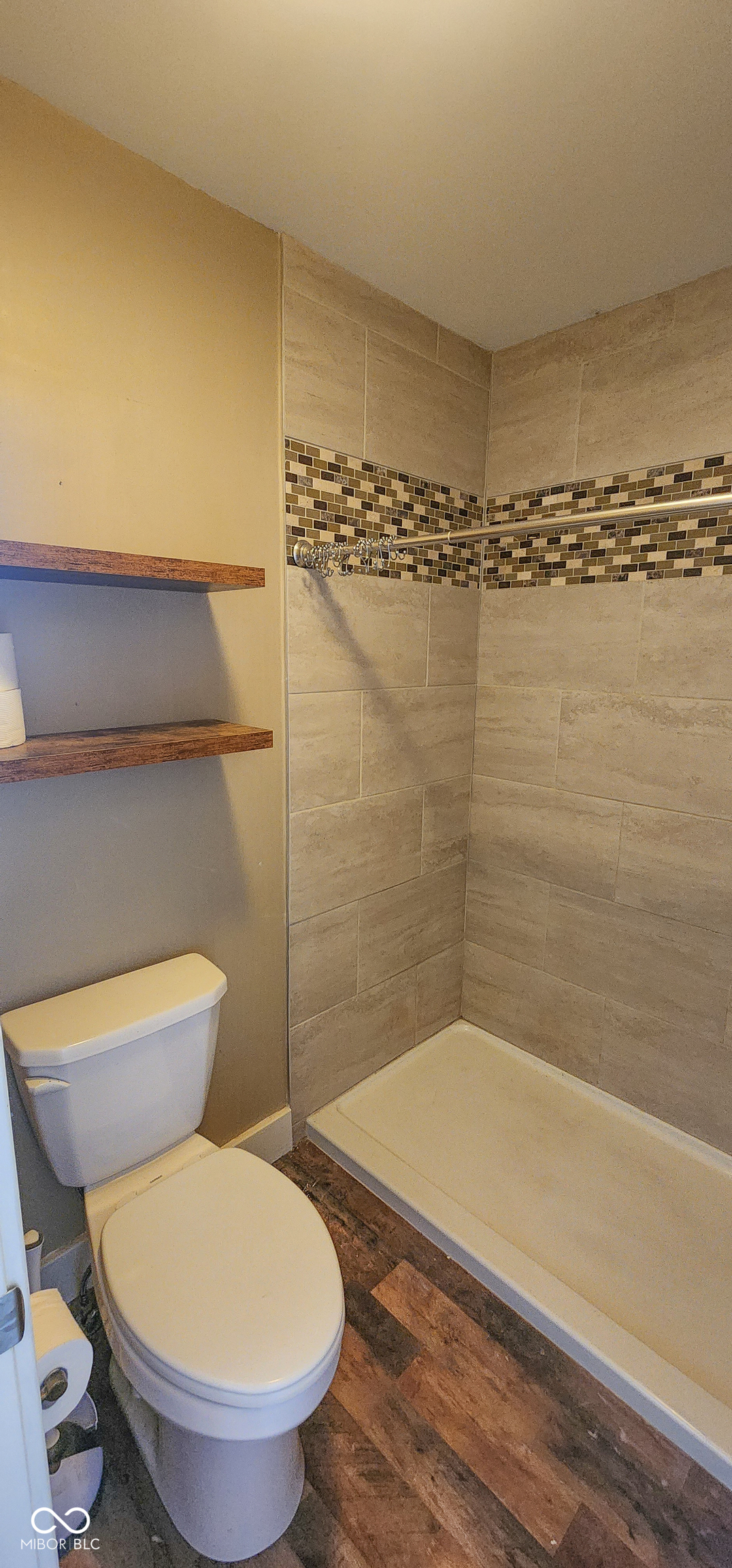 1635 Gilmore Street Columbus, IN 47201 - Photo 12 of 27