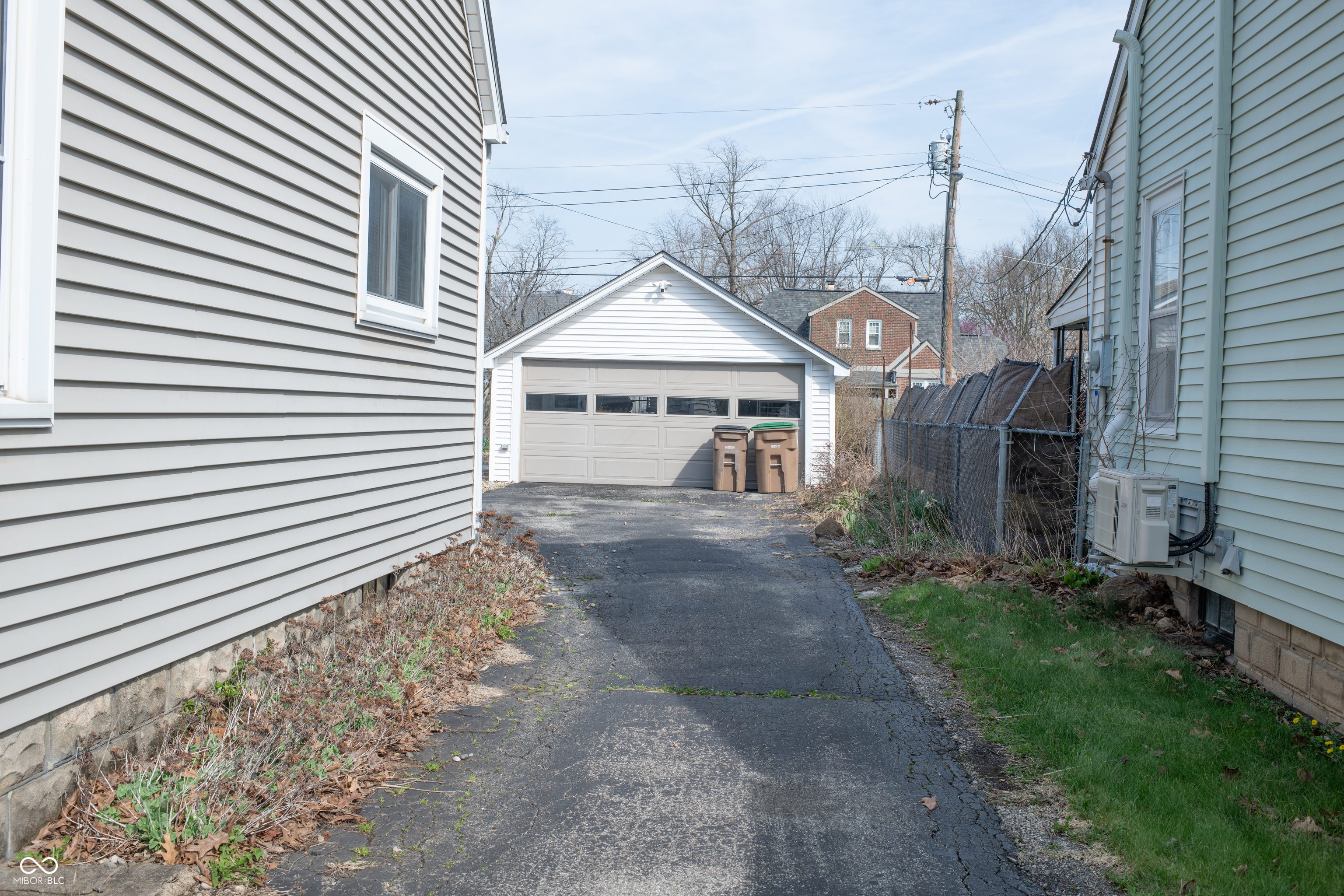 1635 Gilmore Street Columbus, IN 47201 - Photo 24 of 27