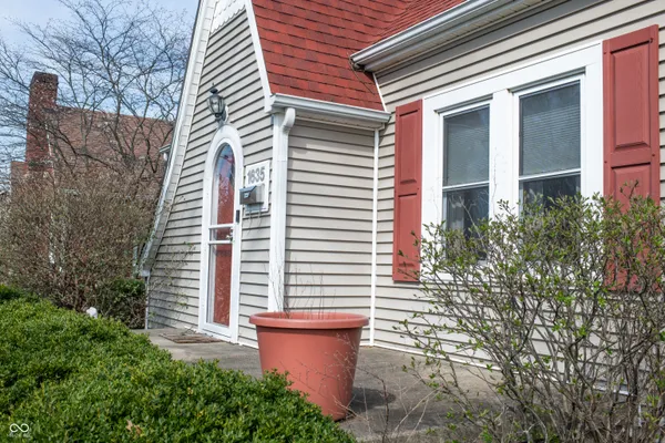 $269,900 | 1635 Gilmore Street, Columbus, IN 47201