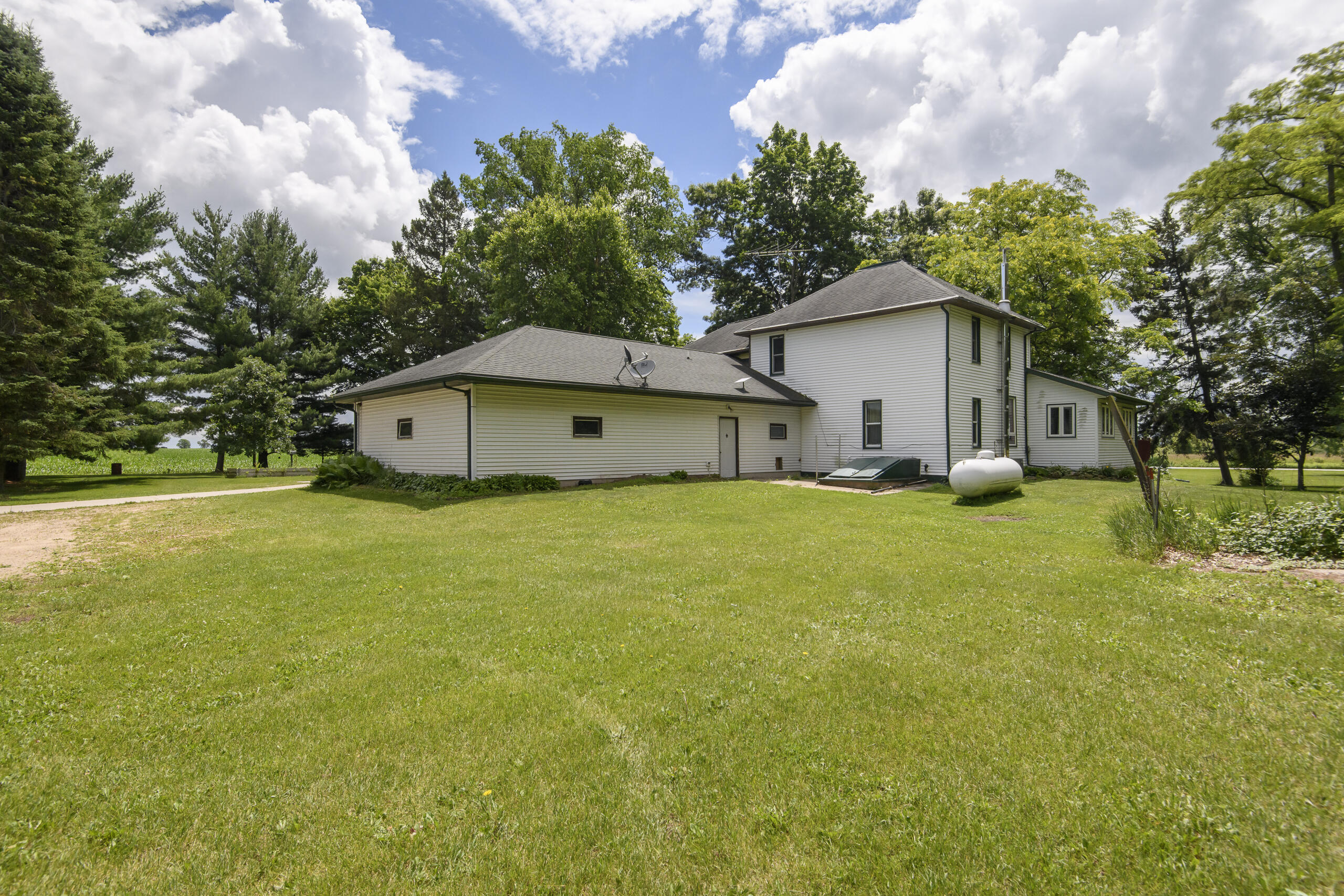W3504 Conlon Road Hampden, WI 53925 - Photo 49 of 56 Back of House