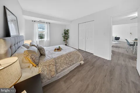 $239,990 | 868 College Parkway, Unit 102, Rockville, MD 20850