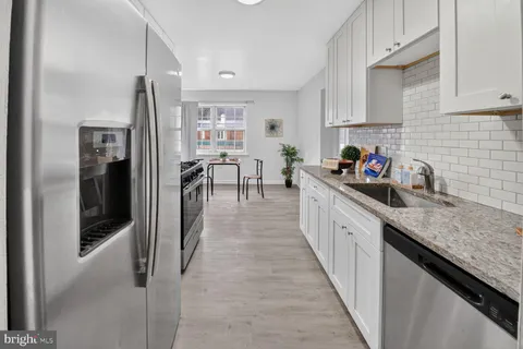 $239,990 | 868 College Parkway, Unit 102, Rockville, MD 20850