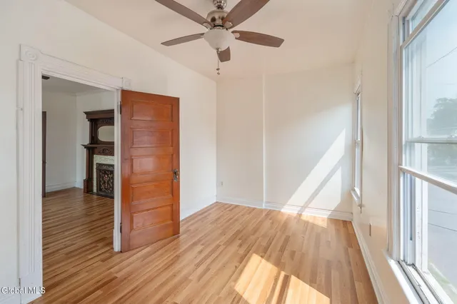 $380,050 | 2 1/2 First Street, Waterford, NY 12188