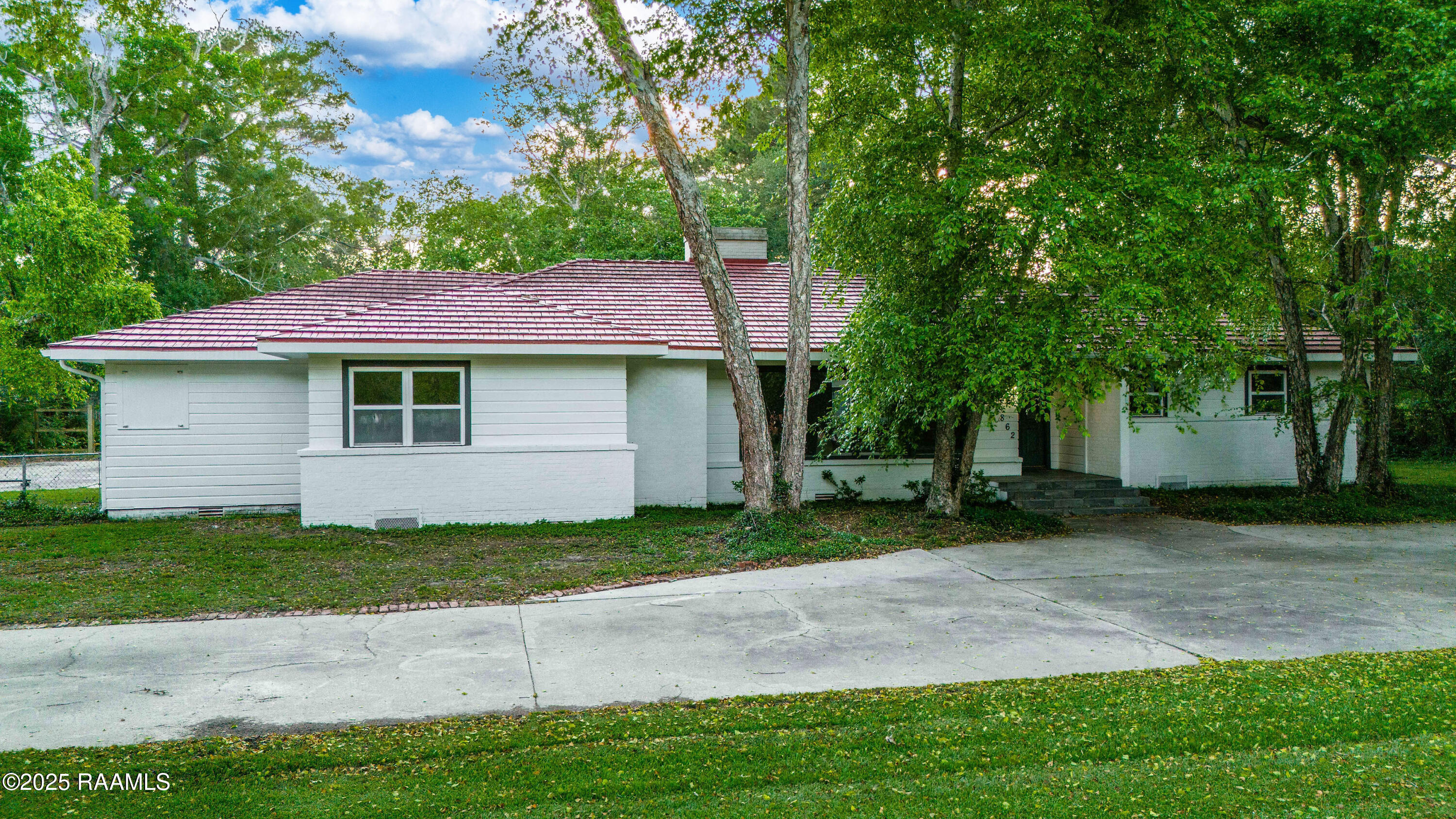 2862 South Union Street Opelousas, LA 70570 - Photo 3 of 45 DJI_20250513194618_0079_D