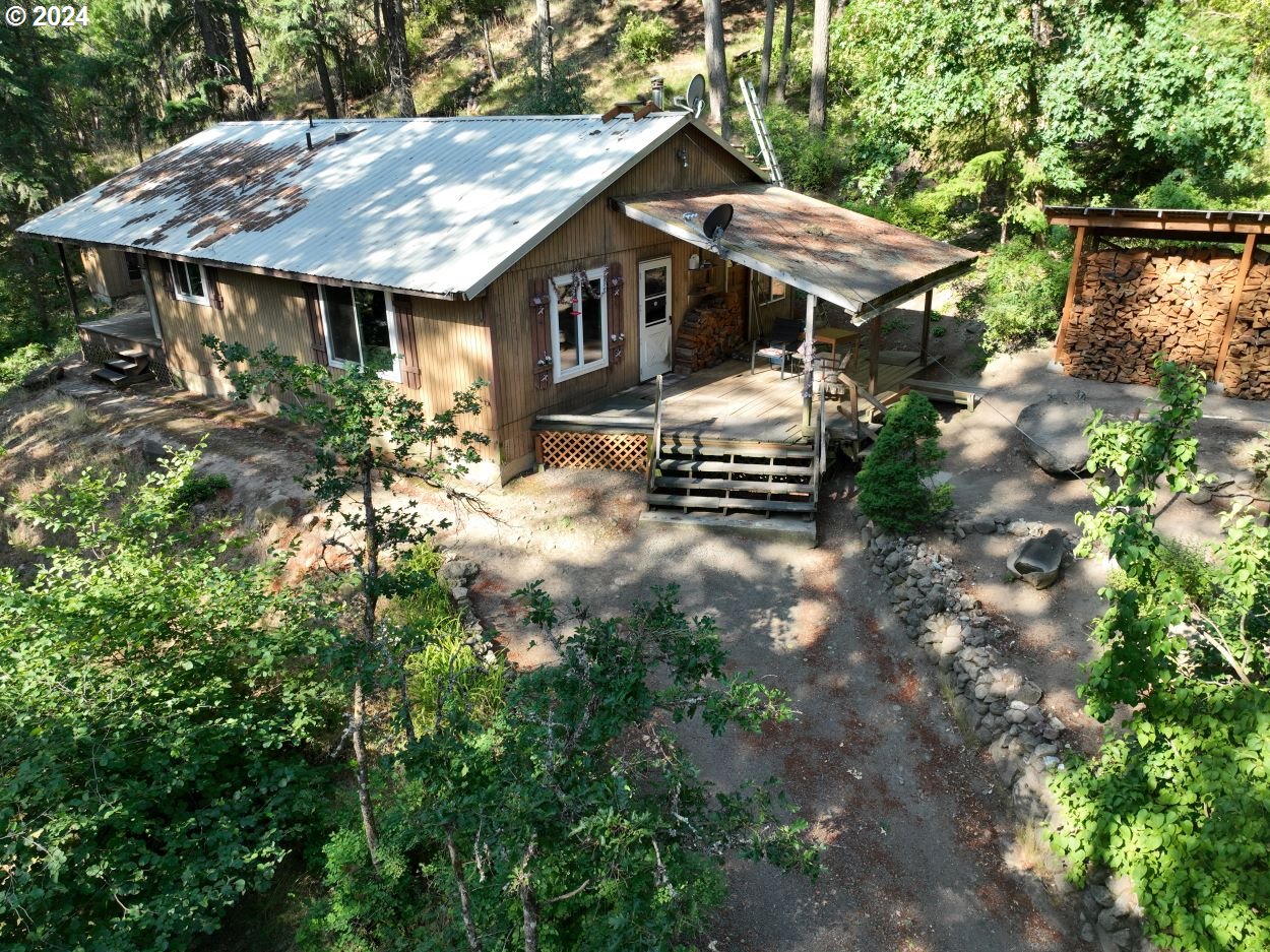 3475 Mosier Creek Road Mosier, OR 97040 - Photo 1 of 48 Gallery Image 1