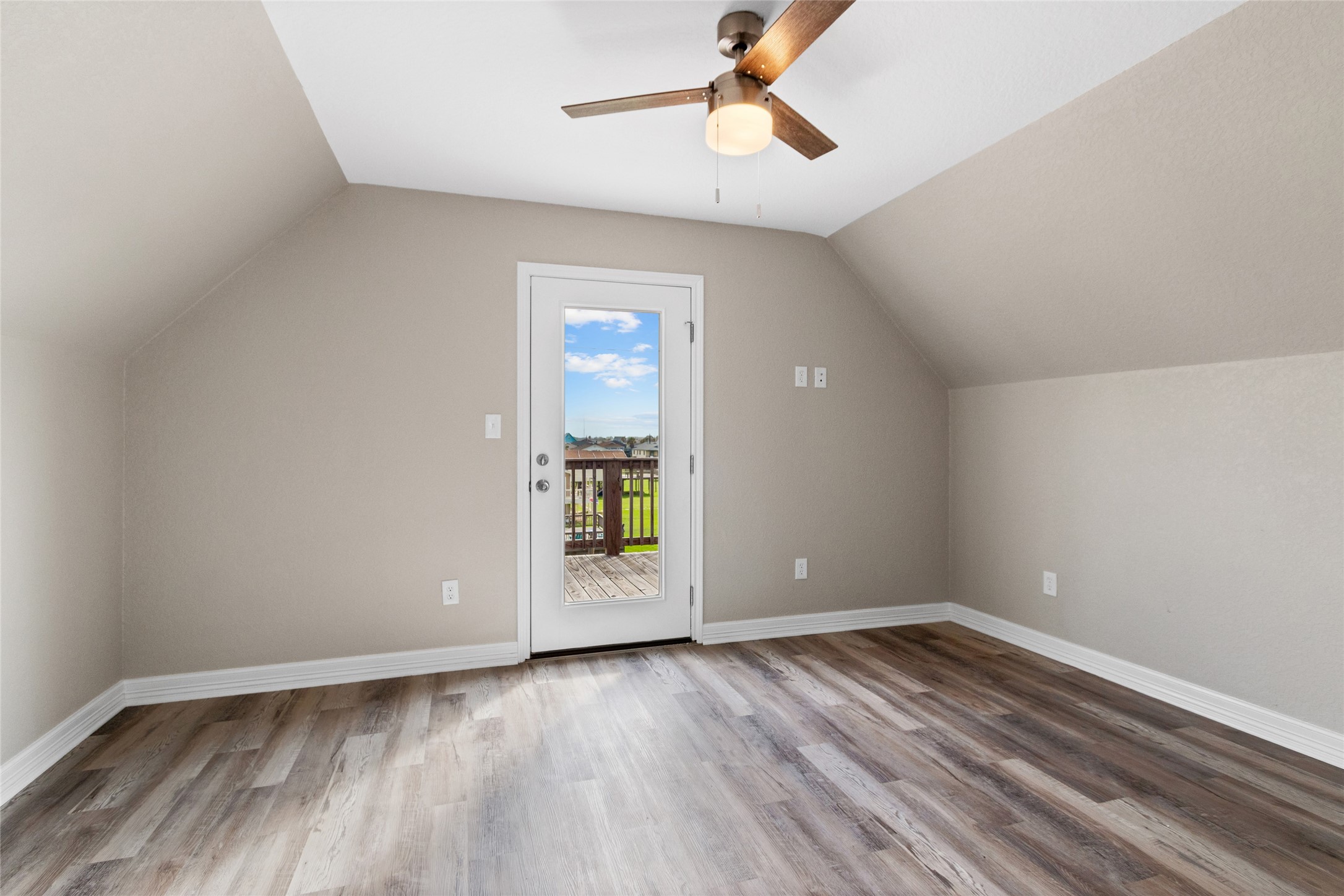 511 Caisson Street Surfside Beach, TX 77541 - Photo 13 of 27