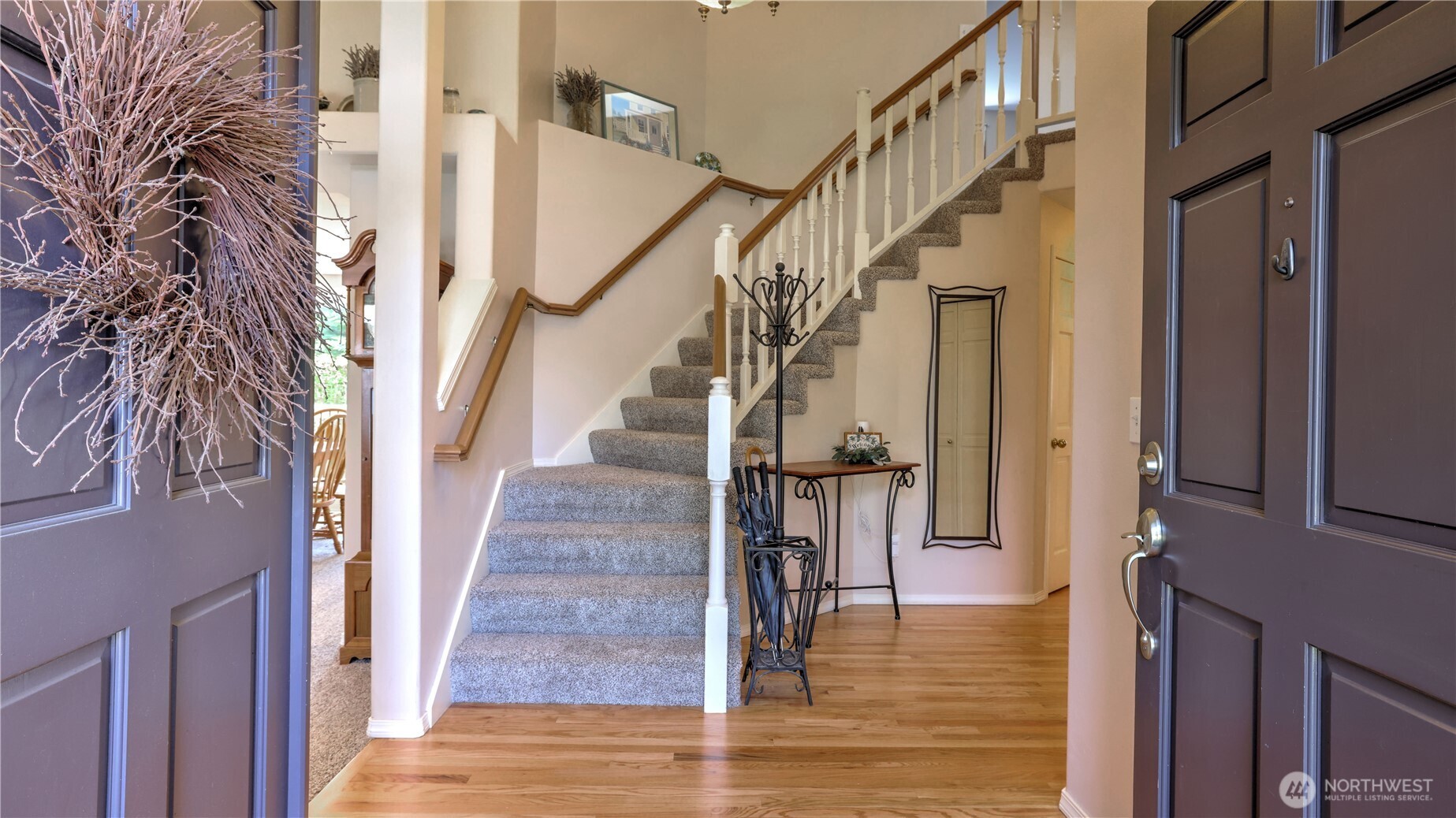 5113 Northeast 17th Street Renton, WA 98059 - Photo 3 of 32 Gallery Image 3