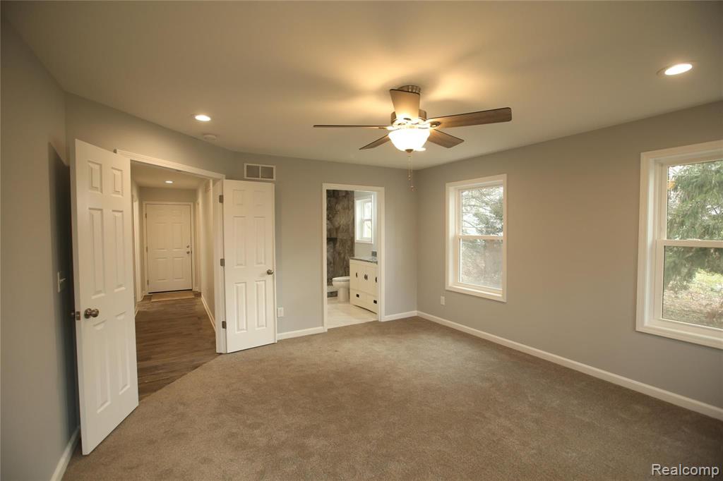 2497 North Lapeer Road Lapeer, MI 48446 - Photo 32 of 57