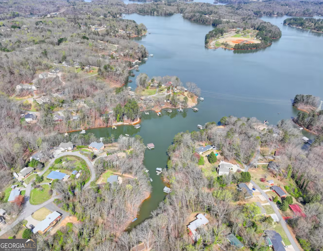 2817 Evergreen Place Gainesville, GA 30501 - Photo 2 of 27 a vase of flowers sitting on a table