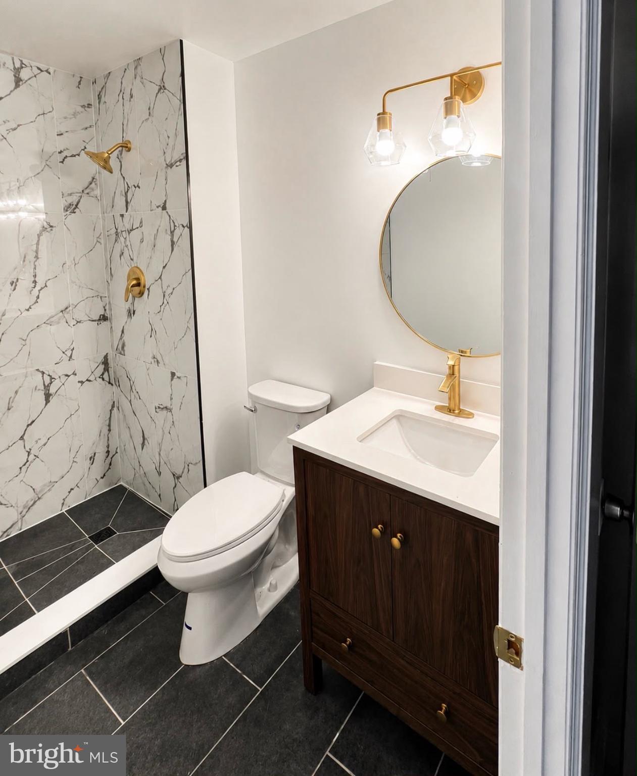 14908 Notley Road Silver Spring, MD 20905 - Photo 20 of 50 Upstairs Full bath