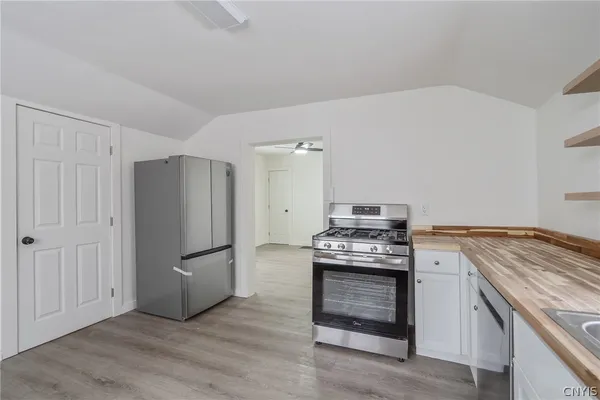 $164,500 | 207 East 2nd Street, Oswego, NY 13126
