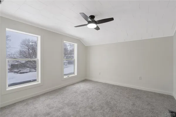 $164,500 | 207 East 2nd Street, Oswego, NY 13126