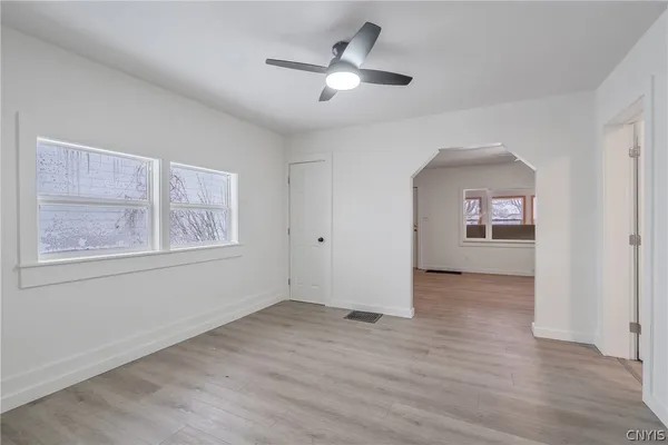 $164,500 | 207 East 2nd Street, Oswego, NY 13126