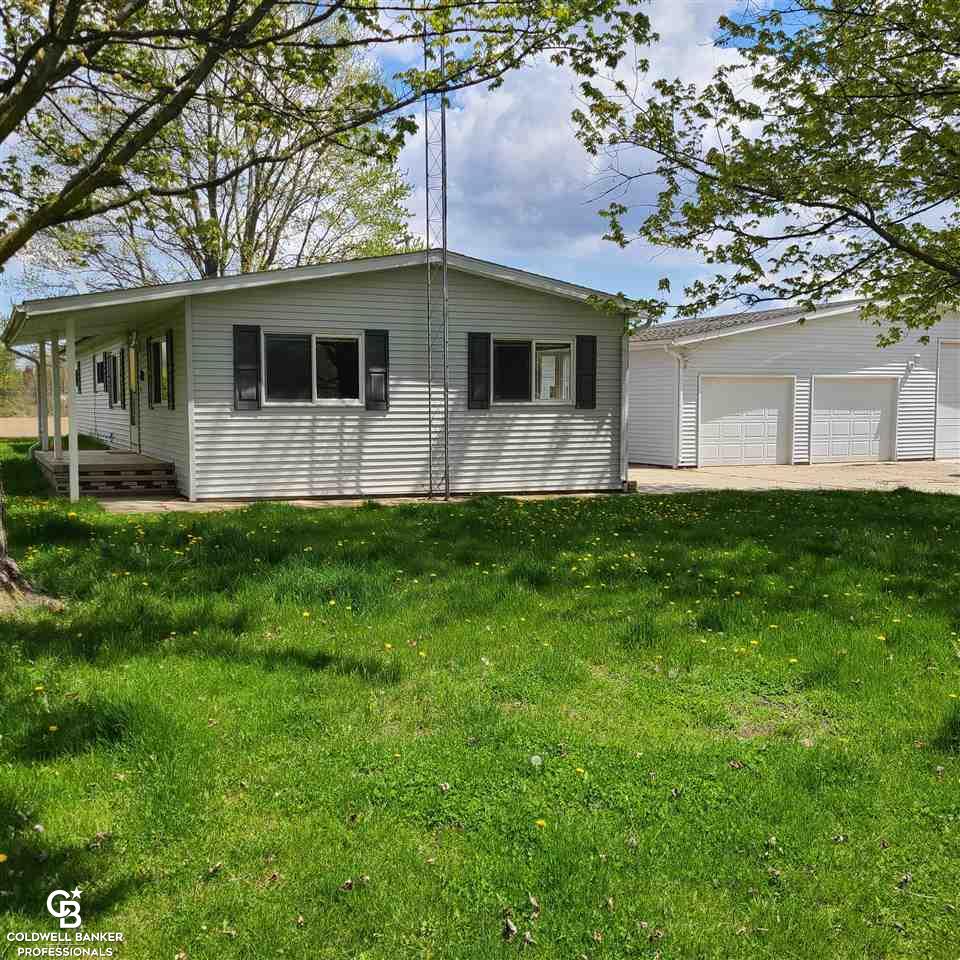 32 Morris Road Sandusky, MI 48471 - Photo 2 of 27 Side View