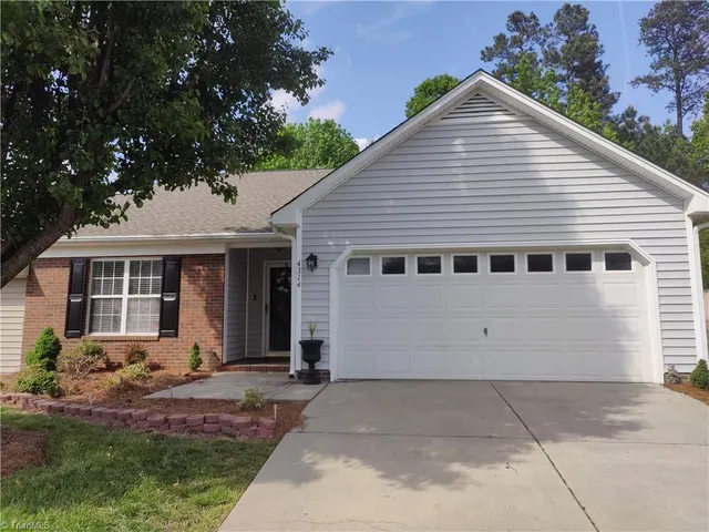 $2,000 | 4314 Rocky Brook Court, Greensboro, NC 27409