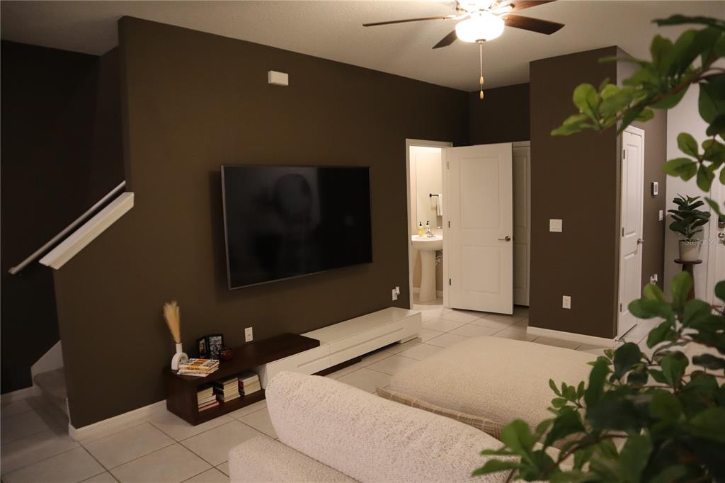 8339 Birch Hvn Lane, Unit 8339 New Port Richey, FL 34655 - Photo 2 of 18