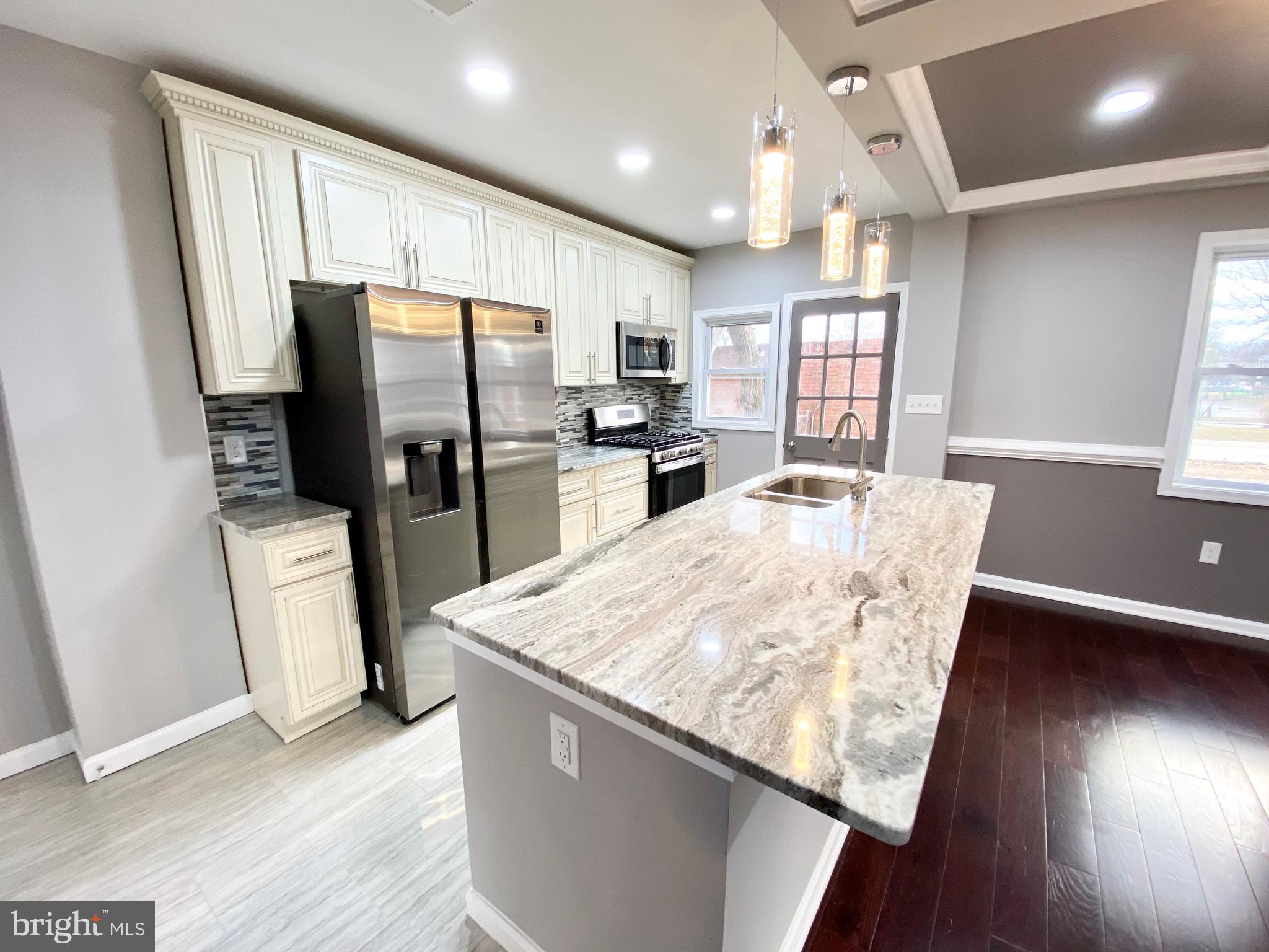 1355 Crofton Road Baltimore, MD 21239 - Photo 5 of 20