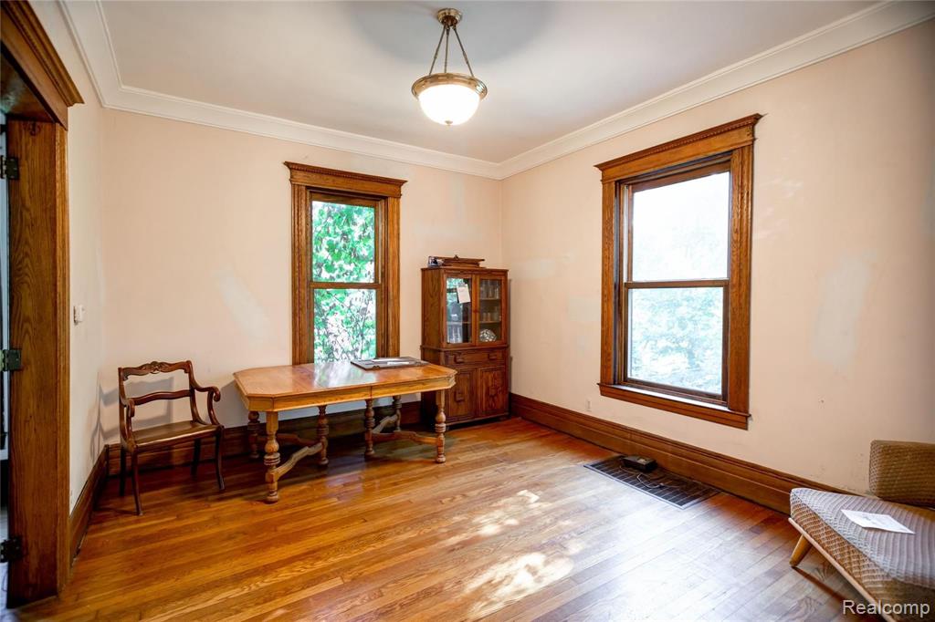 4225 Commonwealth Street Detroit, MI 48208 - Photo 9 of 34