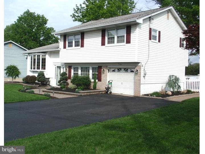 749 Longstreth Road Warminster, PA 18974 - Photo 1 of 18 Exterior Front