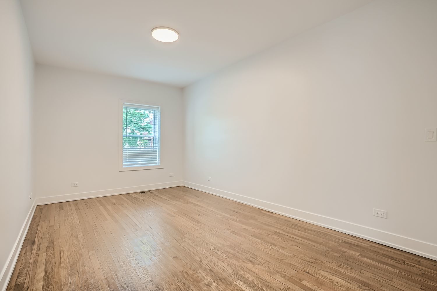 2602 North Springfield Avenue, Unit 1 Chicago, IL 60647 - Photo 11 of 29