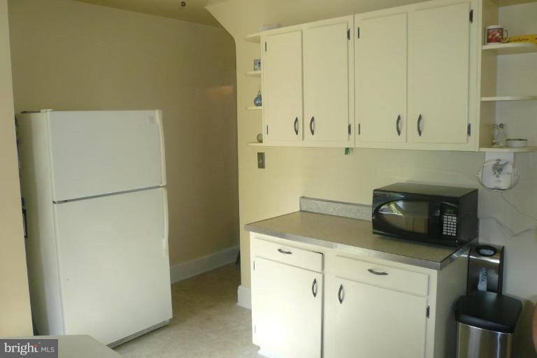 5606 Ashbourne Road Halethorpe, MD 21227 - Photo 9 of 13 Kitchen #2
