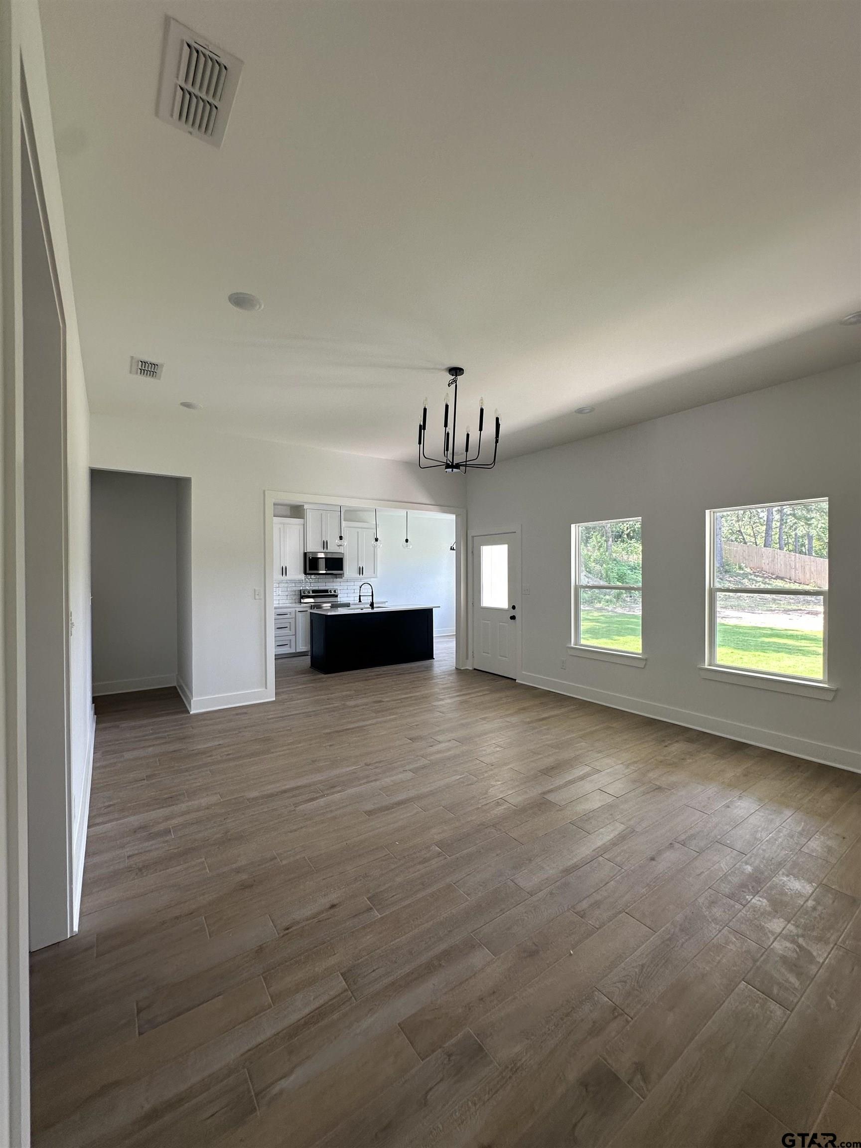 4890 County Road 384 Tyler, TX 75708 - Photo 15 of 36