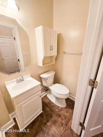 $825,000 | 218 Wild Oak Drive, Swansboro, NC 28584