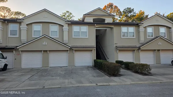 $118,000 | 9400 Underwing Way, Unit 9, Jacksonville, FL 32257