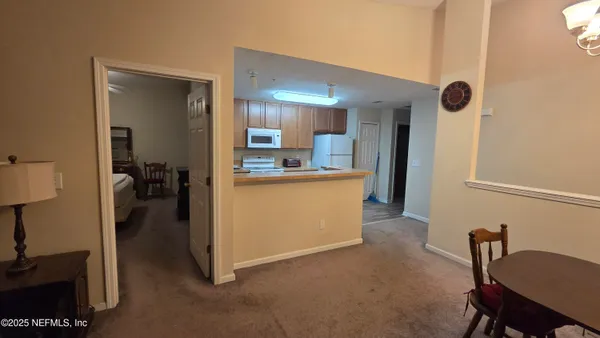 $118,000 | 9400 Underwing Way, Unit 9, Jacksonville, FL 32257